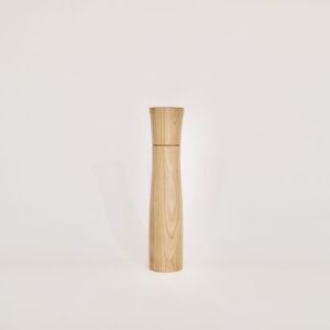 Pfeffermühle aus Kirschbaumholz