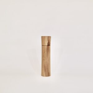 Pfeffermühle aus Eichenholz