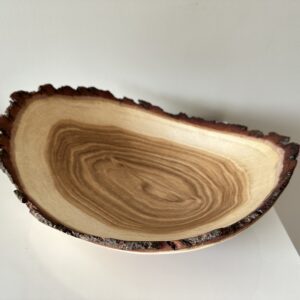 Eichenschale mit Naturrand